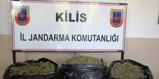 Sınırda 22 Kilo Kubar Esrar Ele Geçirildi