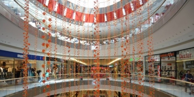 Prime Mall İskenderun, Sonbahar Dekorasyonunu Yeniledi