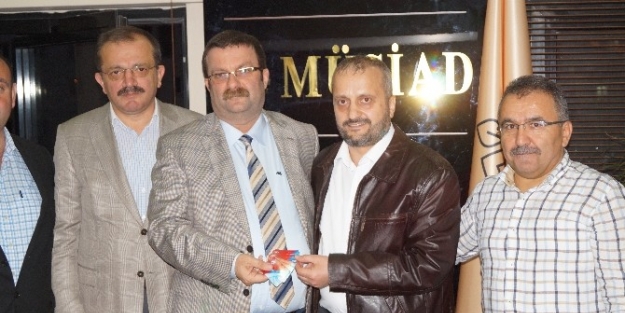 Müsiad’dan Zonguldak Kömürspor’a Kombine Bilet Katkısı