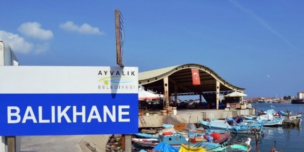 Ayvalık’ta Kurban Bayramında Balık Tüketimi Kurban Etini Solladı