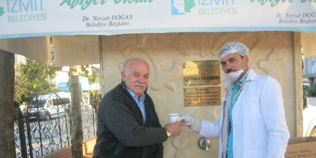 İzmit’te Her Ay 100 Bin Kişi Çorba İçiyor