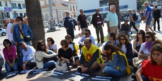 Ayvalık’ta Işid Protestoları Sürüyor