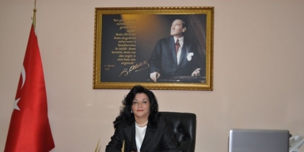 Kırklareli Valisi Civelek: "bütün İnsanliğin Barış Ve Huzur İçinde Yaşadığı, Beslenme Ve Barınma Sorununun Olmadığı Bir Dünya Dileğiyle. Dünya Gıda Günü’nüz Kutlu Olsun"
