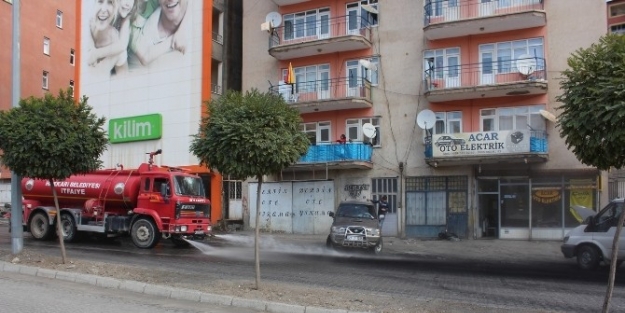 Hakkari Belediyesi’nden Hummalı Temizlik