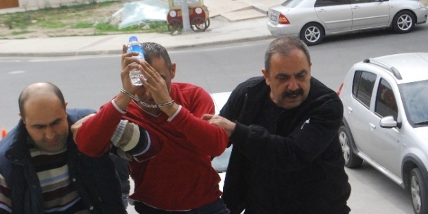 Bağış Kutularına Dadanan Hırsız Yakalandı