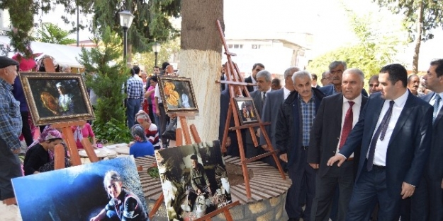 Dünyanın İlk Ve Tek Eğitim Bayramı Kutlanmaya Başlandı