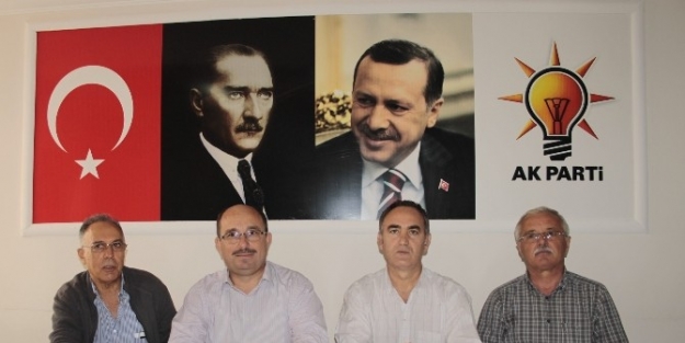 Foça Ak Parti’den "güçlü Türkiye" Vurgusu!
