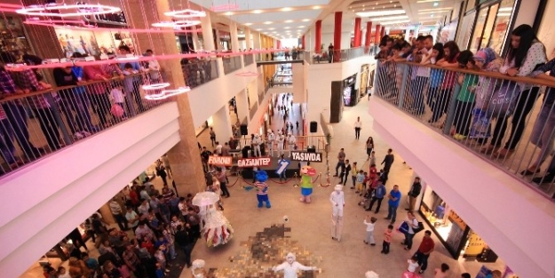 Forum Gaziantep’te 1. Yaşa Özel 3 Gün 3 Gece Kutlama