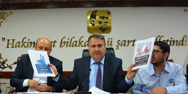 Yunusemre İlçesindeki Üç Mahalleye Semt Pazarı Kurulacak
