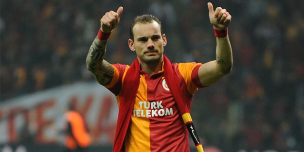 Sneijder ''Galatasaray'dan alacaklı olduğum...''