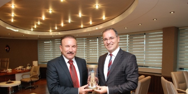 Kaymakam  Emiroğlu, Başkan Doğan’ı Ziyaret Etti
