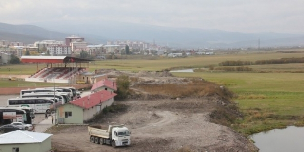 Belediyeden Peyzaj Çalişmasi