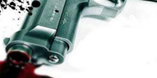 Öz annesine kurşun yağdırdı