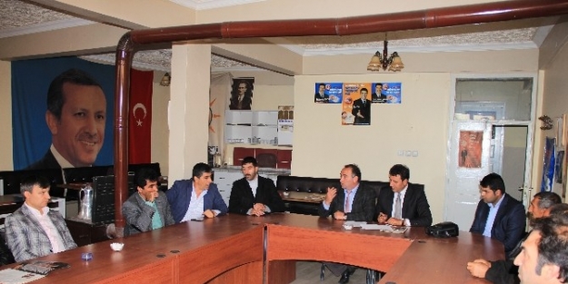 Ak Parti Narman İlçe Başkanı Zafer Ruşen Kongre Süreceni Anlattı