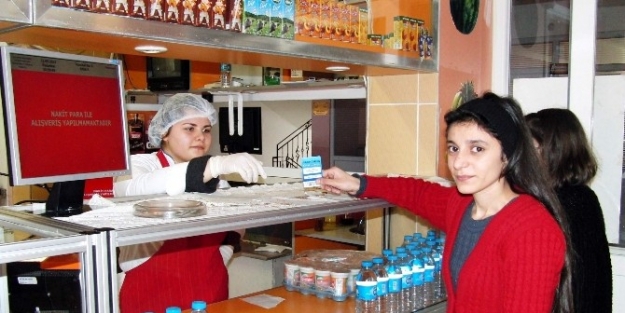 Kütahya’da Okulların Kantin Ve Yemekhanelerine Sıkı Denetim