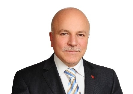 SEKMEN: "KUR’AN-I KERİM, RUHUN İLACIDIR"