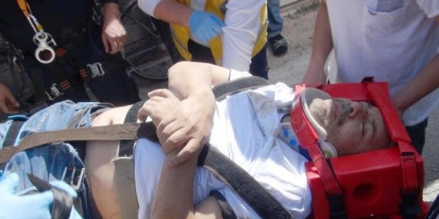 Öğretmen düştüğü kuyudan 3 saatte çıkarıldı