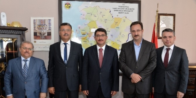 Başkan Çelik’ten, İba Ve Uzel’e Nezaket Ziyareti