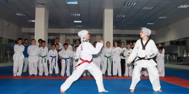 Selçuklu Tekvando Da Başarıya Doymuyor