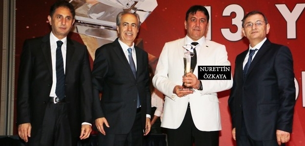 Flora Halı’ya Yılın İnovasyon Projesi Ödülü