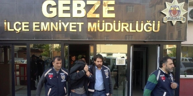 Cinayet Zanlısı Adliyede