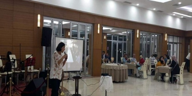 ‘şizofreni İle Yaşamak’ Semineri