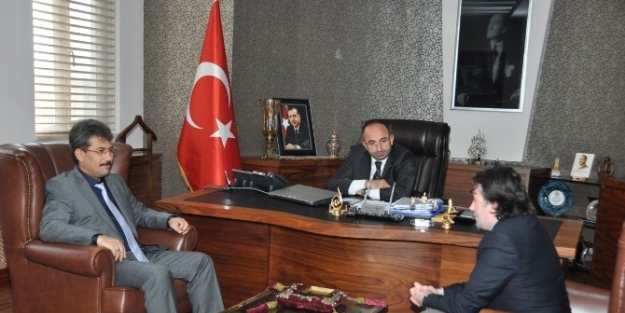 Kartepe Halk Eğitim Müdürü Alkan, Başkan Üzülmez’i Ziyaret Etti