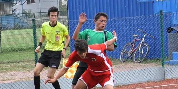 Umut Kadir Kiraz U 15 Milli Takım Aday Kadrosuna Çağrildi
