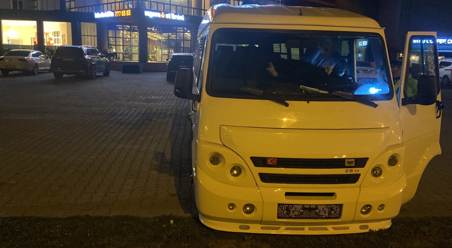 Sahte plakalı araçla geldiği Bursa'da polise yakalandı!