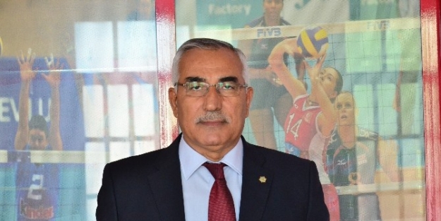 Adana’dan 3 Güreşçi Milli Takım Kampına Çağrildi