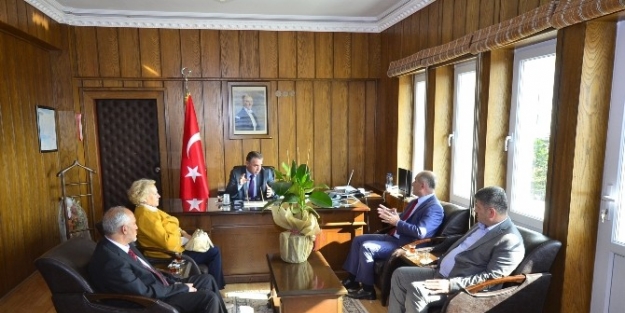 Körfez Kent Konseyi Kaymakam Can’ı Ziyaret Etti