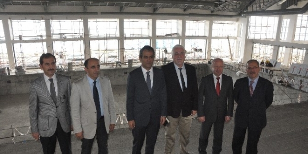 Beü Rektörü Mahmut Özer Yapımı Devam Eden Yatırımları İnceledi