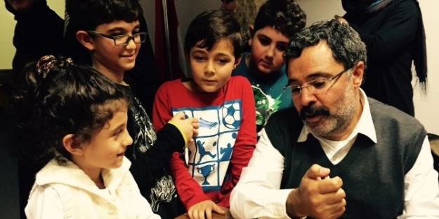 Ahmet Ümit Brüksel’de Antep Masallarını Anlattı