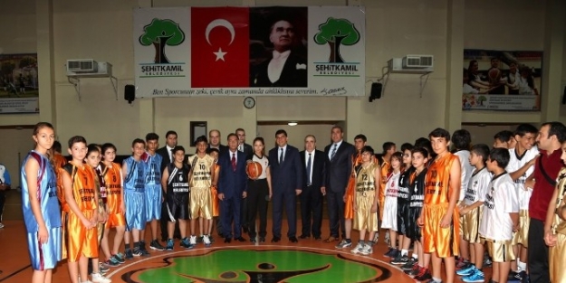 Şehitkamil’den Potada Coşkulu Açılış