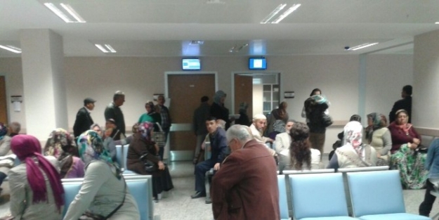 Hastanede Sistem Çökünce Hastalar Muayene Olamadı