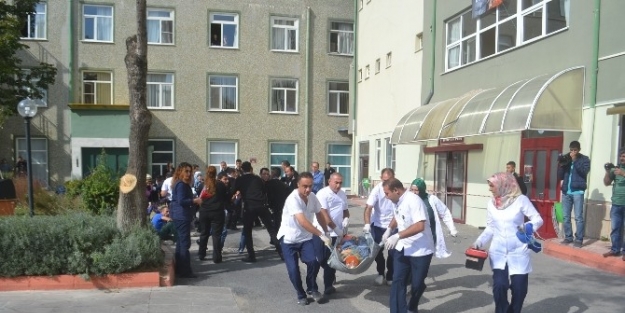 Meram Tıp Fakültesi’nde Deprem, Yangın Ve Tahliye Tatbikatı Yapıldı