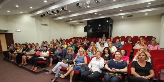 Konak’ta Kadın Meclisi’nden Başkan Pekdaş’a Teşekkür