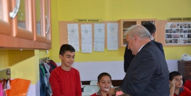 Süleymanpaşa’da İnteraktif Eğitim Kartları Dağıtılmaya Başlandı