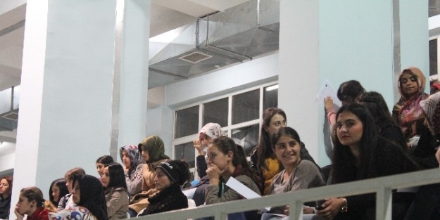Kyk Öğrencilerine İnternet Bağımlılığının Zararları Anlatıldı
