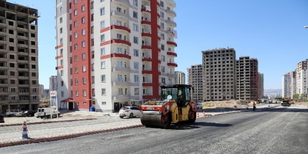 Mevlana Mahallesi’nde Modern Yollar