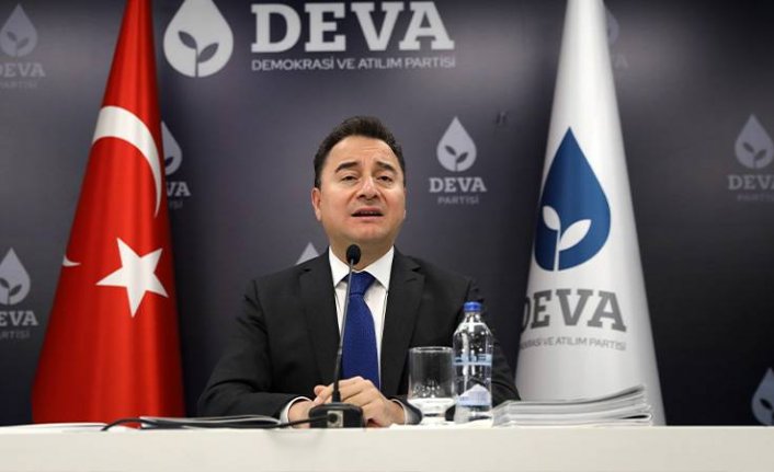 Babacan: "Vatandaşlarımız ek iş yapmadan geçinemiyor"