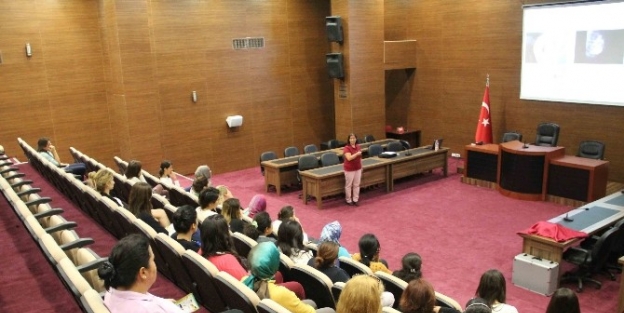 Döşemealtı’nda Kadın Personele Meme Kanseri Semineri