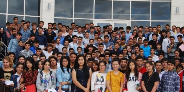 Asü’de Uluslararası Öğrenci Sayısı 420’ye Ulaştı