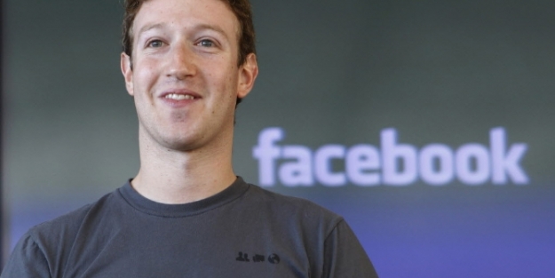 Ebola için Zuckerberg'den 25 milyon dolar