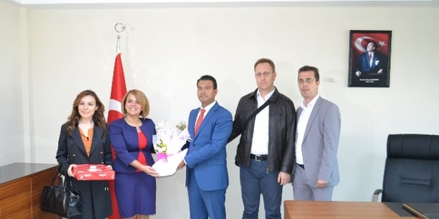 Genç Mali Müşavirler Kaymakam Gürbüz’ü Şaşirtti
