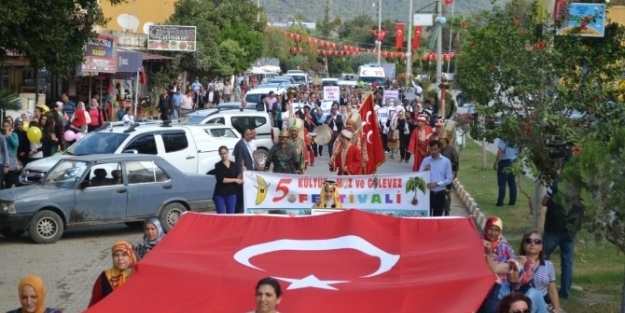 Bozyazı’da 5. Kültür, Muz Ve Gölevez Festivali Başladı