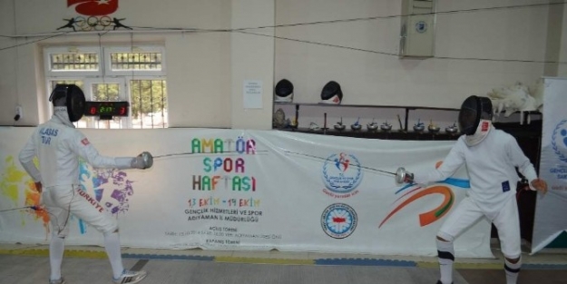 Kılıç Ustaları Spor Haftasını Kutladı