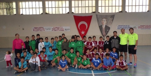 Gölbaşı Amatör Spor Haftası Müsabakaları Başladı