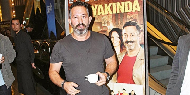 Pek Yakında Cem Yılmaz'ın başını derde soktu