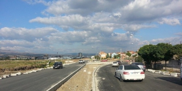 Uşak’ta Sanayi Caddesi Hizmete Açıldı